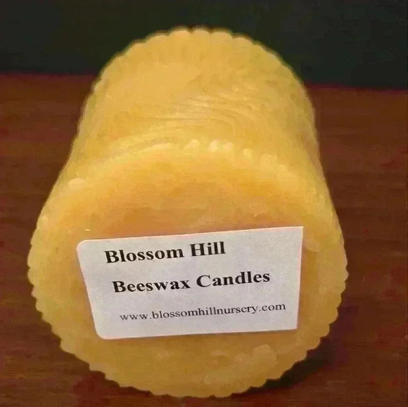 100% Beeswax  Swirl Pillar Candle - Picture 10 of 10